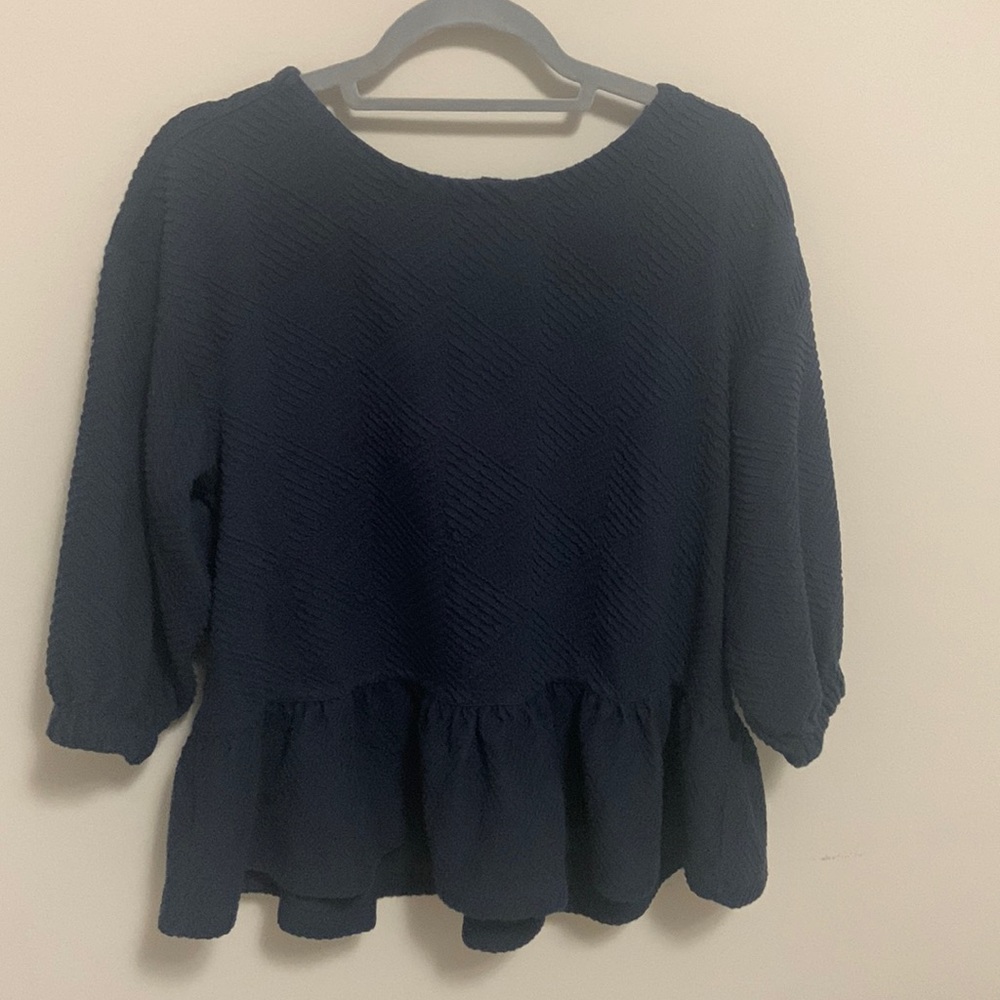 Maeve By Anthropologie Navy Mikayla Textured Peplum Top Blouse Womens size small
